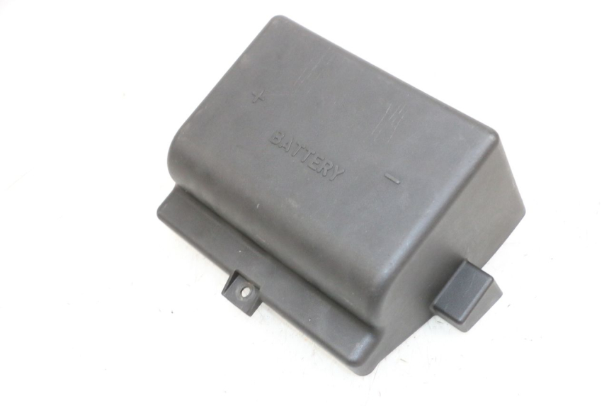 photo de BATTERY COVER DAELIM S1 125 (2007 - 2016) - Main view
