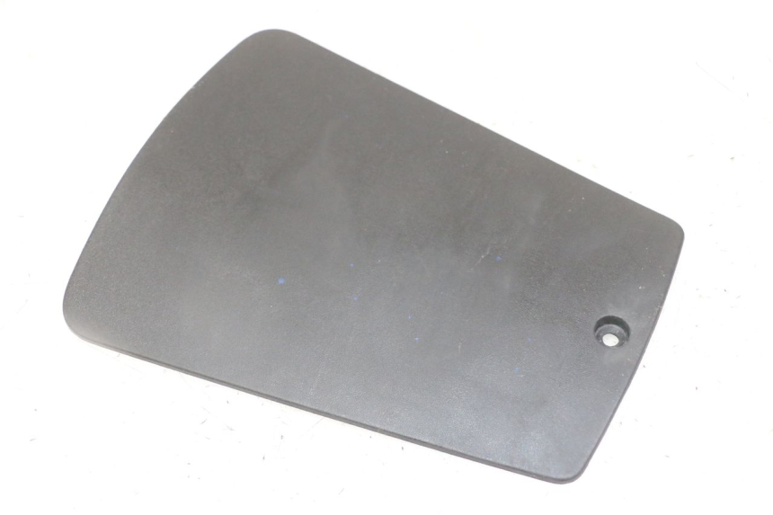 photo de BATTERY COVER PEUGEOT SPEEDFIGHT 2 LC 50 (2000 - 2009)