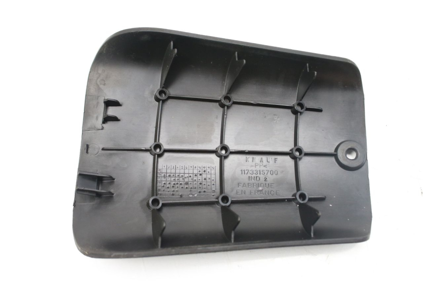 photo de BATTERY COVER PEUGEOT TKR TREKKER FURIOUS 50 (2005 - 2014)
