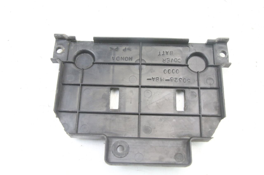 photo de BATTERY COVER HONDA VT C2 SHADOW 750 (1997 - 2001) - Component detail