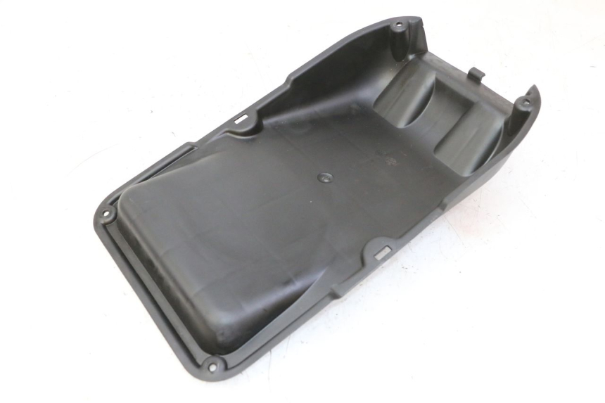 photo de BOX FILTER COVER QUADRO 4 4D 350 (2015 - 2018)