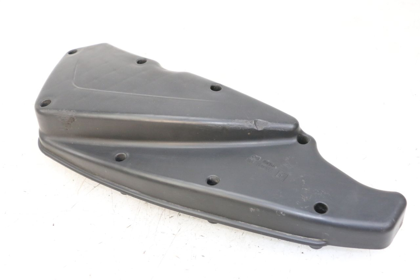 photo de BOX FILTER COVER PEUGEOT SATELIS 125 (2013 - 2018)