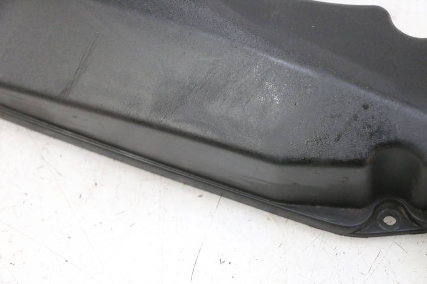 photo de BOX FILTER COVER SUZUKI BURGMAN 125 (2015 - 2017)