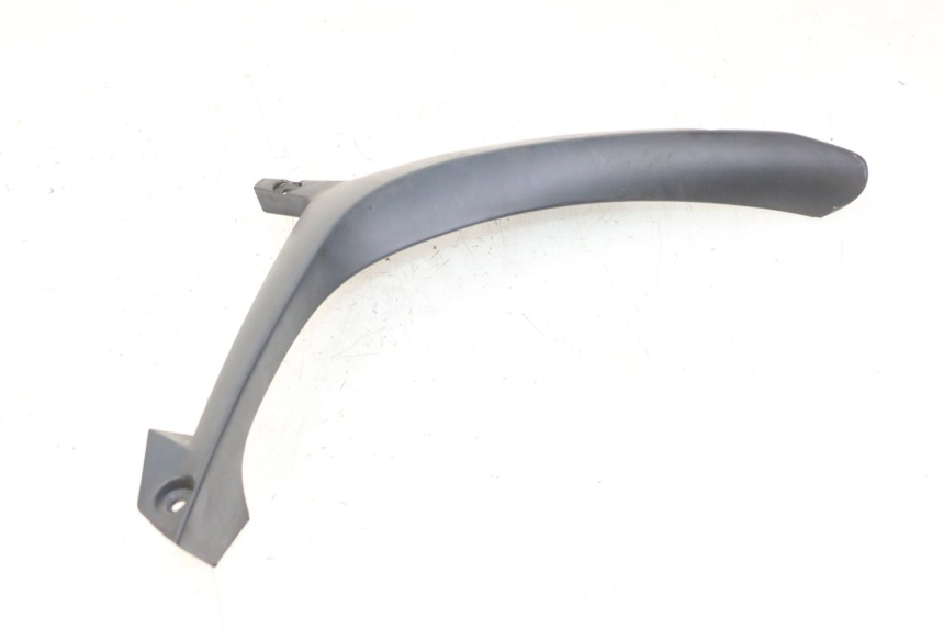 photo de RIGHT SIDE FRAME COVER QUADRO 4 4D 350 (2015 - 2018)