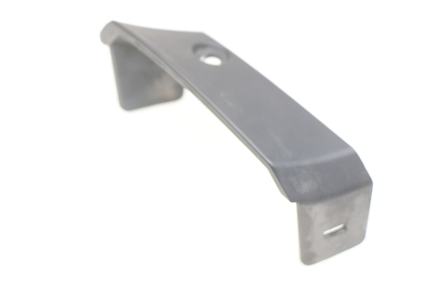photo de RIGHT SIDE LATERAL FRAME COVER HONDA FJS SILVERWING SILVER WING 400 (2009 - 2016)