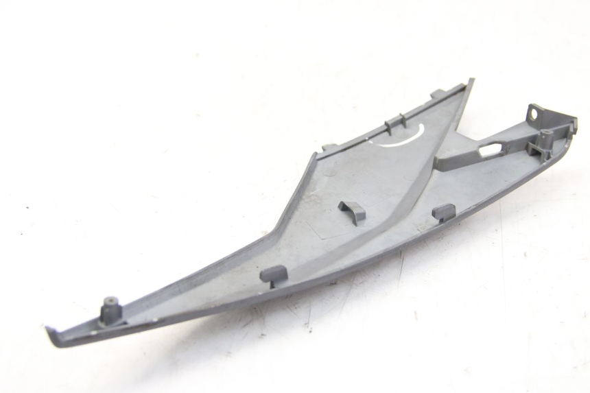 photo de RIGHT SIDE LATERAL FRAME COVER SYM JET 14 4T 50 (2018 - 2022)