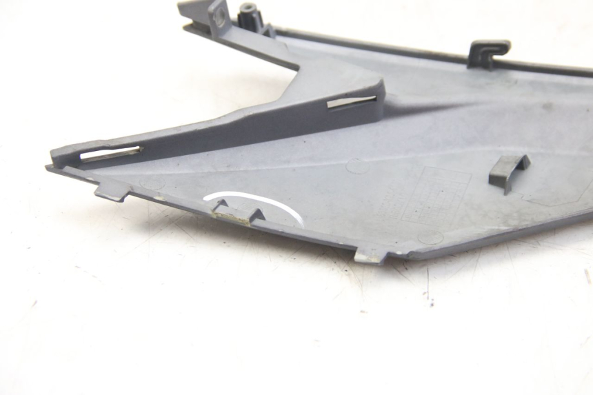 photo de RIGHT SIDE LATERAL FRAME COVER SYM JET 14 4T 50 (2018 - 2022)