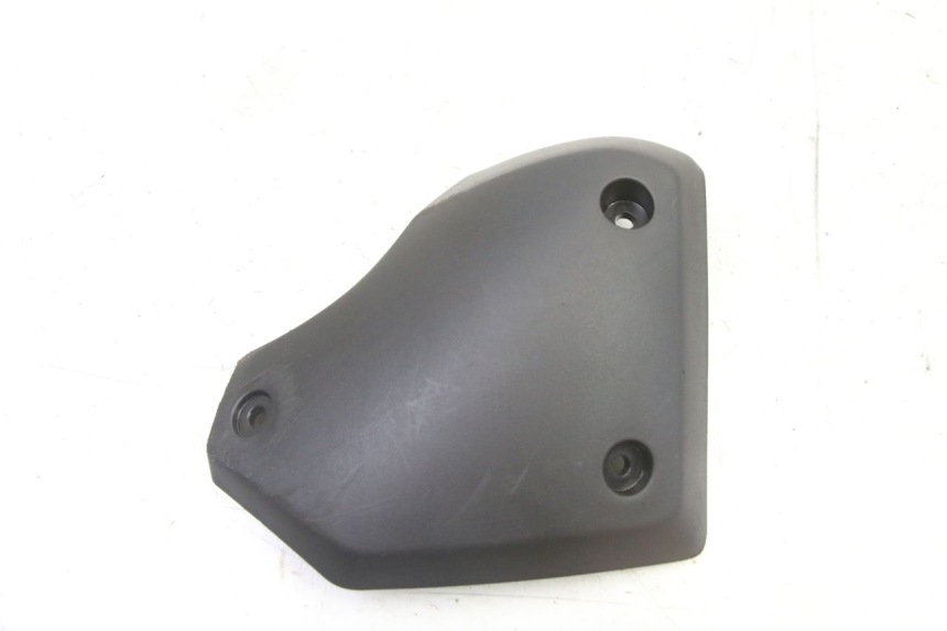 photo de RIGHT SIDE LATERAL FRAME COVER PEUGEOT KISBEE 4T 50 (2018 - 2022)