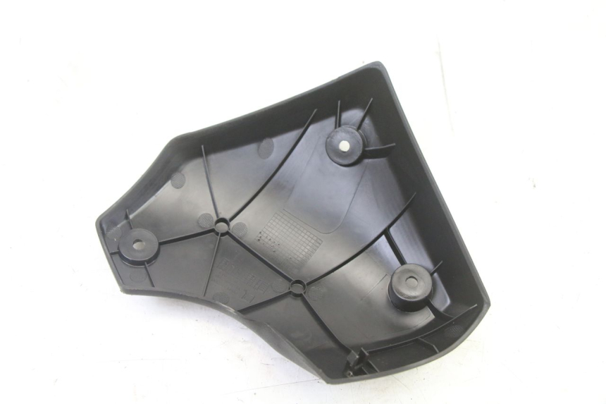 photo de RIGHT SIDE LATERAL FRAME COVER PEUGEOT KISBEE 4T 50 (2018 - 2022)