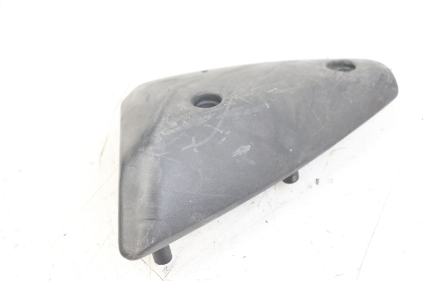 photo de RIGHT SIDE LATERAL FRAME COVER PEUGEOT TKR TREKKER FURIOUS 50 (2005 - 2014)
