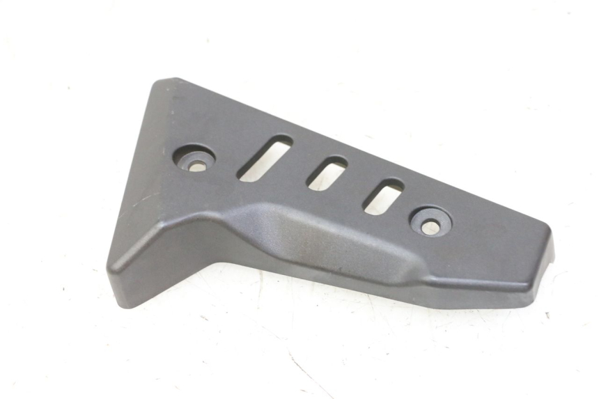photo de RIGHT SIDE FRAME COVER MAG POWER R-STREET 50 (2016 - 2025)