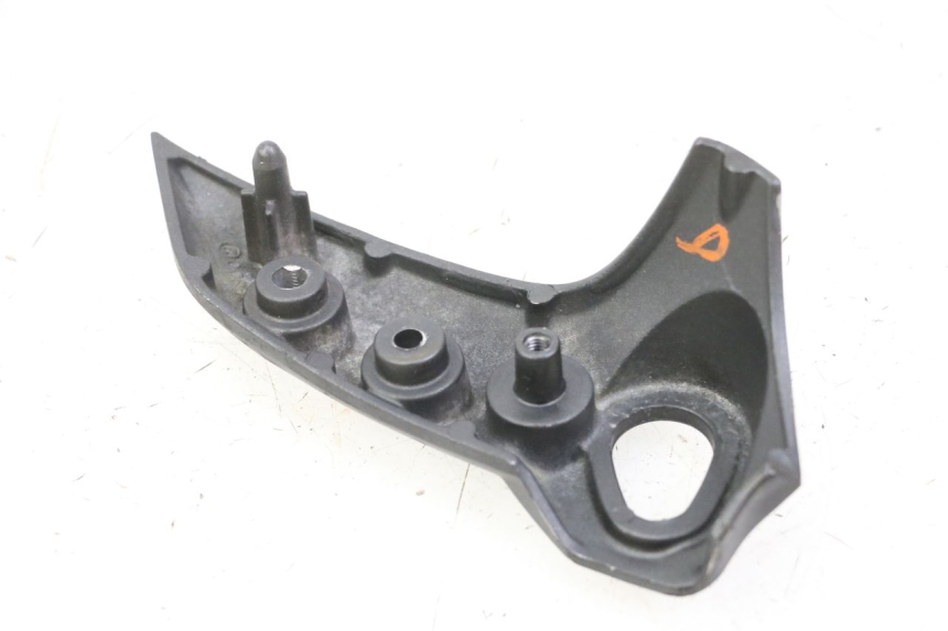 photo de RIGHT SIDE FRAME COVER YAMAHA FZ6 FAZER S2 600 (2007 - 2011)