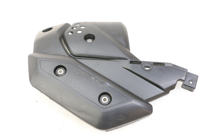 photo de RIGHT SIDE FRAME COVER YAMAHA XJ6 ABS 600 (2008 - 2016)