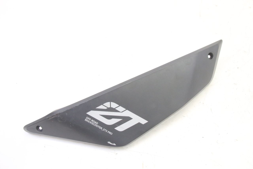 photo de RIGHT SIDE FRAME COVER SEGWAY NINEBOT ZT3 PRO 1