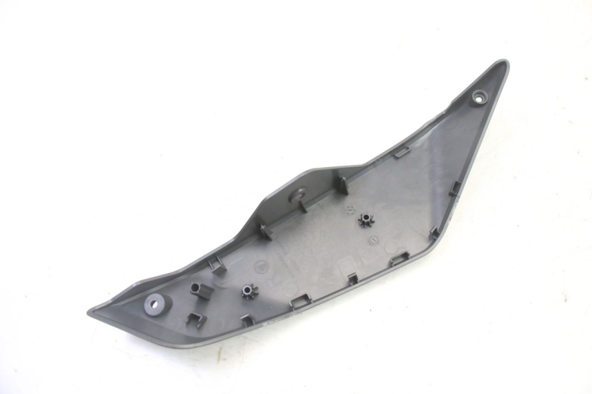 photo de RIGHT SIDE FRAME COVER SEGWAY NINEBOT ZT3 PRO 1