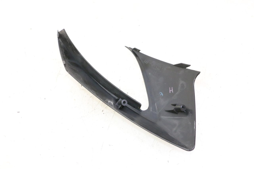 photo de LEFT SIDE FRAME COVER YAMAHA FZ6 FAZER S2 600 (2007 - 2011)