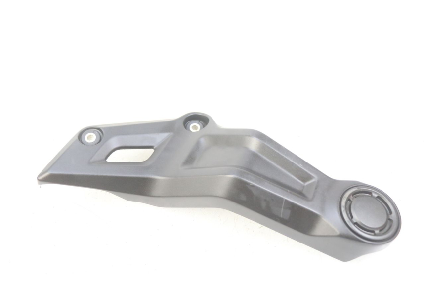 photo de LEFT SIDE LATERAL FRAME COVER YAMAHA MT-07 MT07 700 (2018 - 2020)