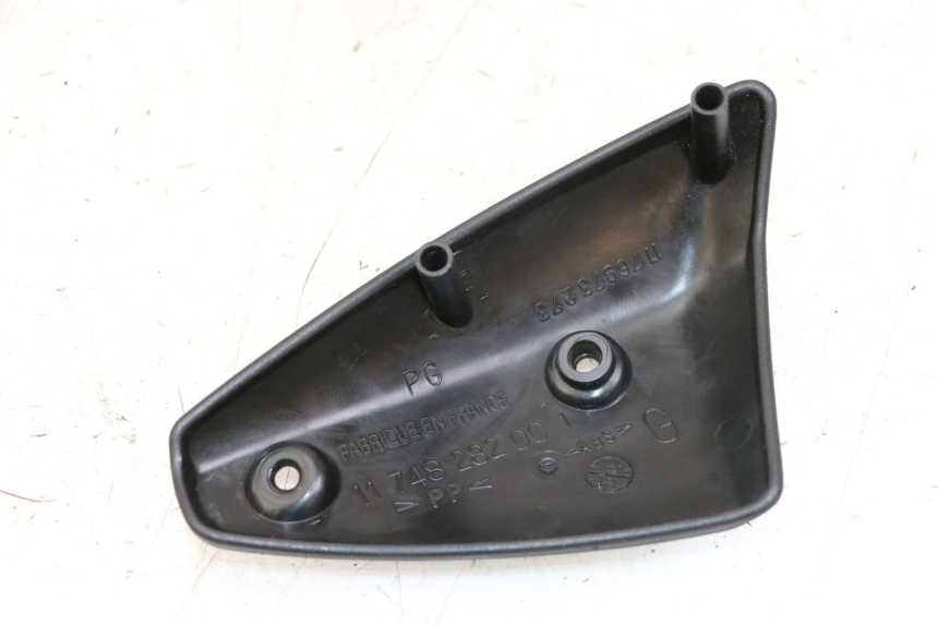 photo de LEFT SIDE FRAME COVER PEUGEOT TKR TREKKER FURIOUS 50 (2005 - 2014)