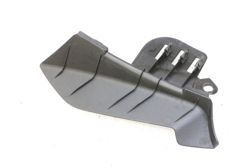 photo de LEFT SIDE FRAME COVER YAMAHA XMAX X-MAX 125 (2021 - 2025)