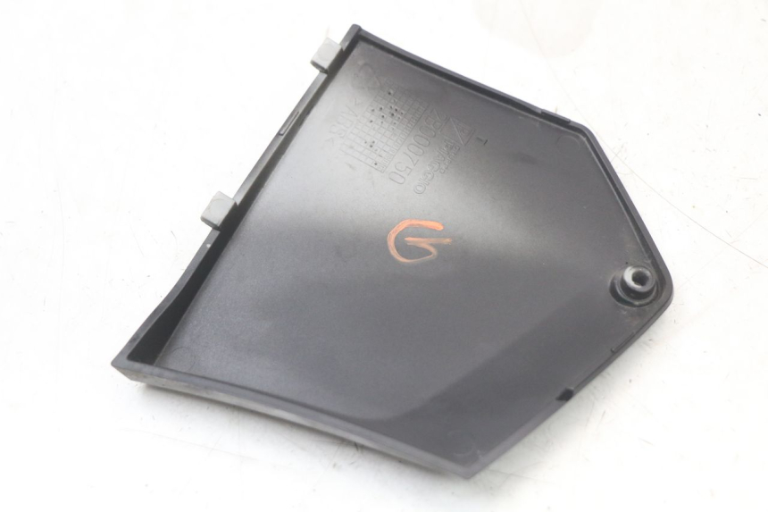 photo de FRAME COVER PIAGGIO MP3 HPE 350 (2018 - 2020)