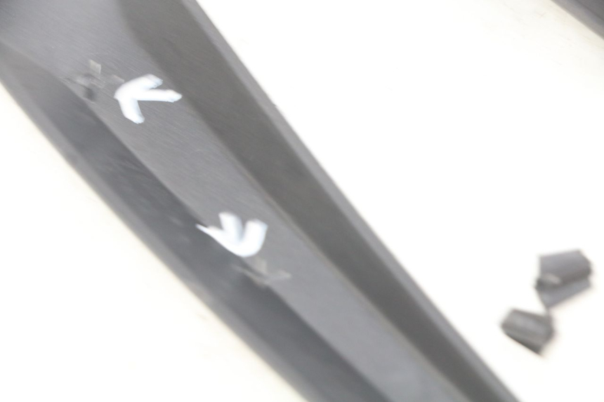 photo de SIDE FRAME COVER APRILIA SR 2T 50 (2012 - 2017)