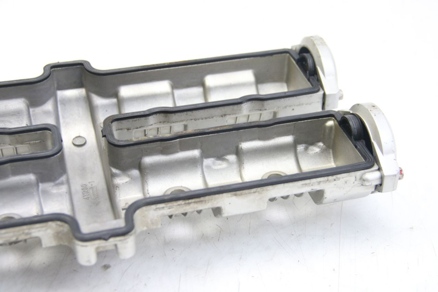 photo de VALVE COVER YAMAHA FZS FAZER 600 (2001 - 2003)