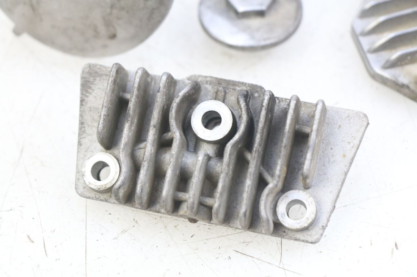photo de VALVE COVER YCF PILOT 125