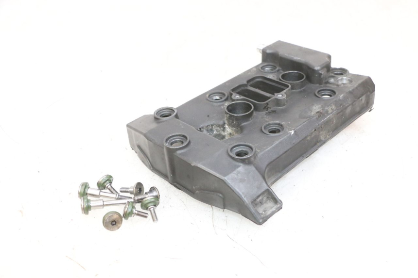 photo de ROCKER COVER YAMAHA TDM ABS 900 (2002 - 2014) - Alternative perspective