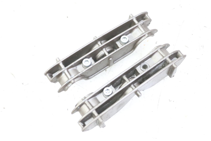 photo de CYLINDER COVER HYOSUNG GTR 125 (2006 - 2008)