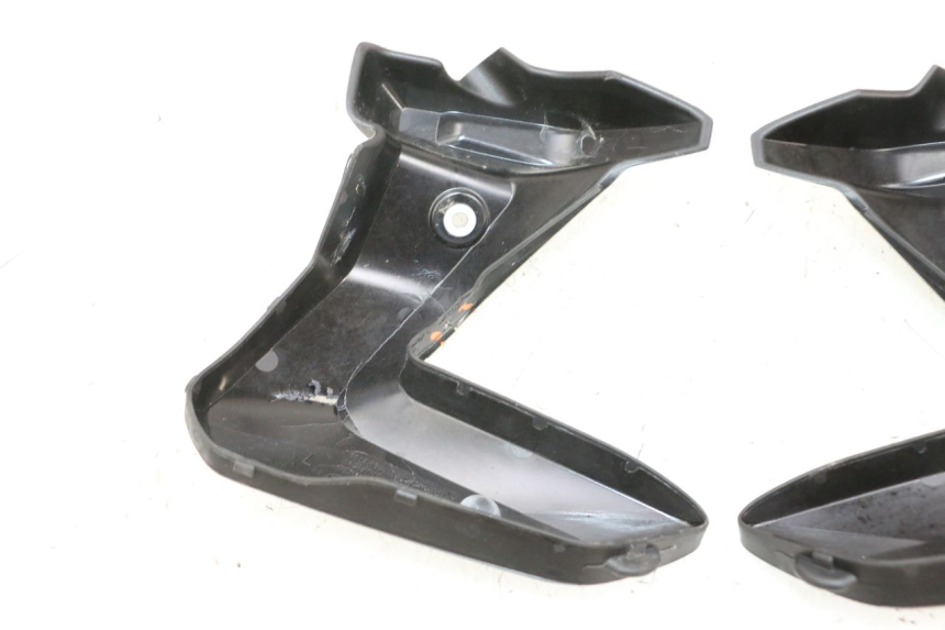 photo de CYLINDER COVER BMW R GS 1250 (2021 - 2024) - Zoom on usage condition