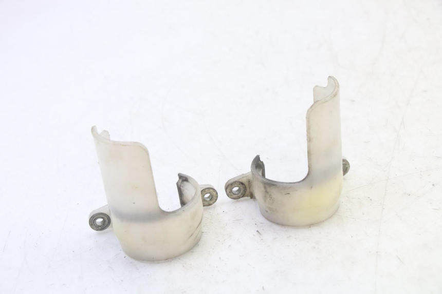 photo de FORK COVER HONDA CBR RR FIREBLADE 900 (1992 - 1994)
