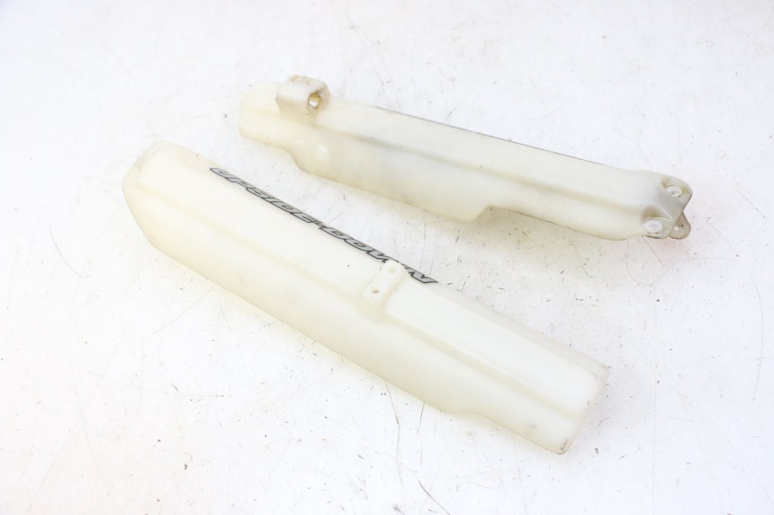 photo de FORK PANEL APRILIA ETX 125 (1998 - 2002)