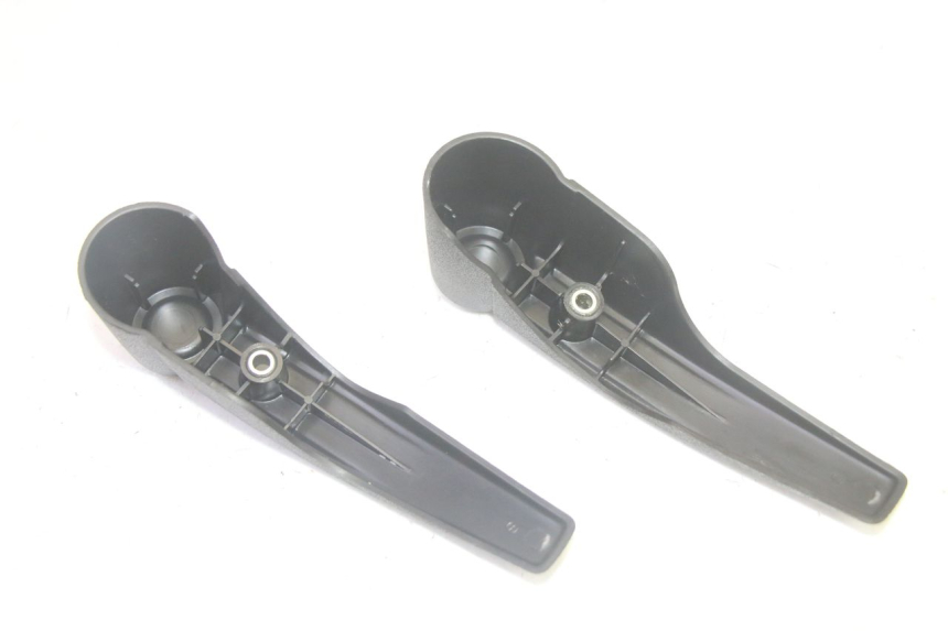 photo de FORK PANEL PIAGGIO MP3 HPE 350 (2018 - 2020) - Alternative perspective