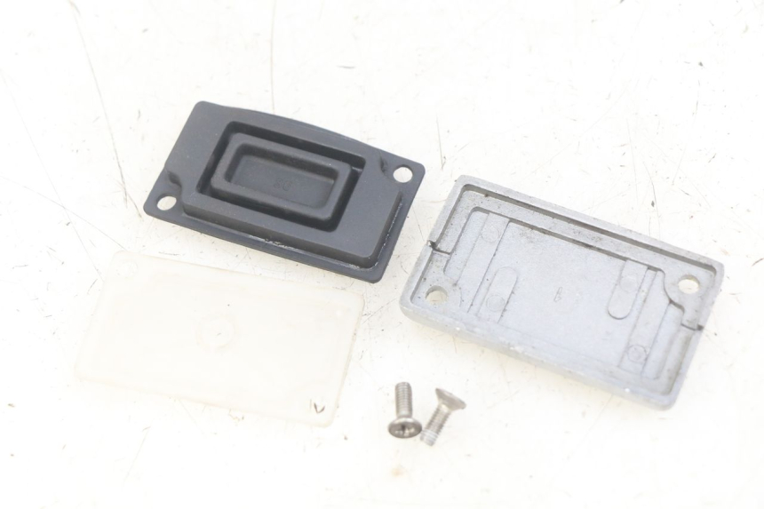 photo de MASTER CYLINDER COVER KYMCO AGILITY 4T 50 (2005 - 2018)