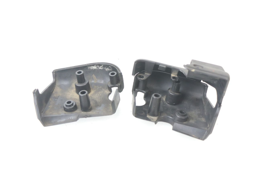 photo de MASTER CYLINDER COVER  APRILIA ATLANTIC 125 (2003 - 2009)