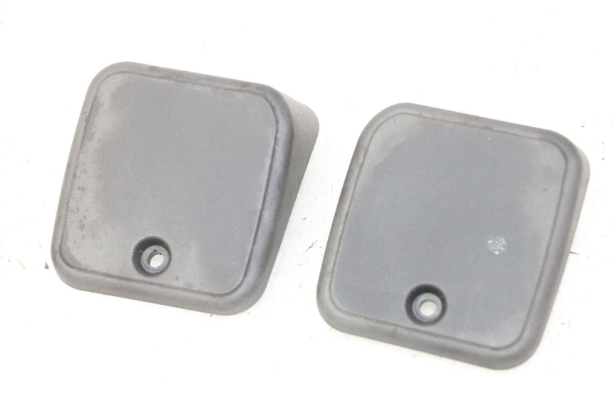 photo de MASTER CYLINDER COVER PIAGGIO MP3 RL 250 (2007 - 2010)