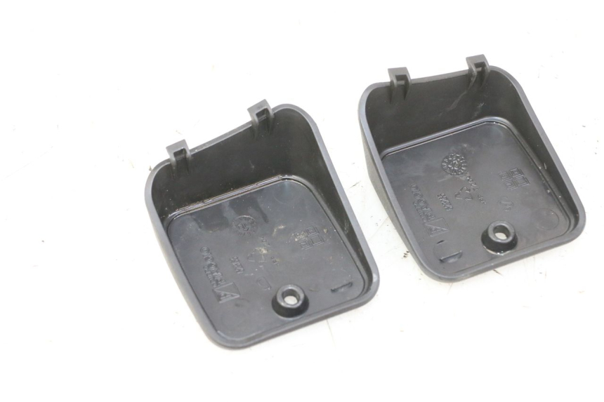 photo de MASTER CYLINDER COVER PIAGGIO MP3 RL 250 (2007 - 2010)