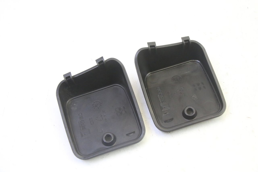 photo de MASTER CYLINDER COVER  PIAGGIO MP3 125 (2006 - 2014)