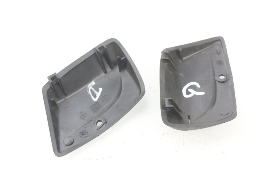 photo de MASTER CYLINDER COVER PIAGGIO XEVO - X EVO 125 (2007 - 2016)