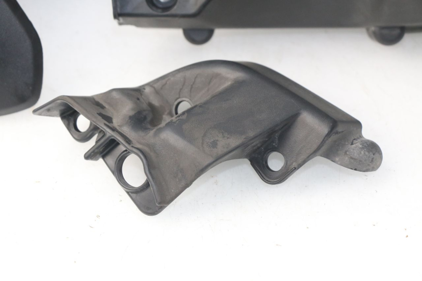 photo de ENGINE COVER HONDA NSS EX FORZA 250 (2008 - 2009)