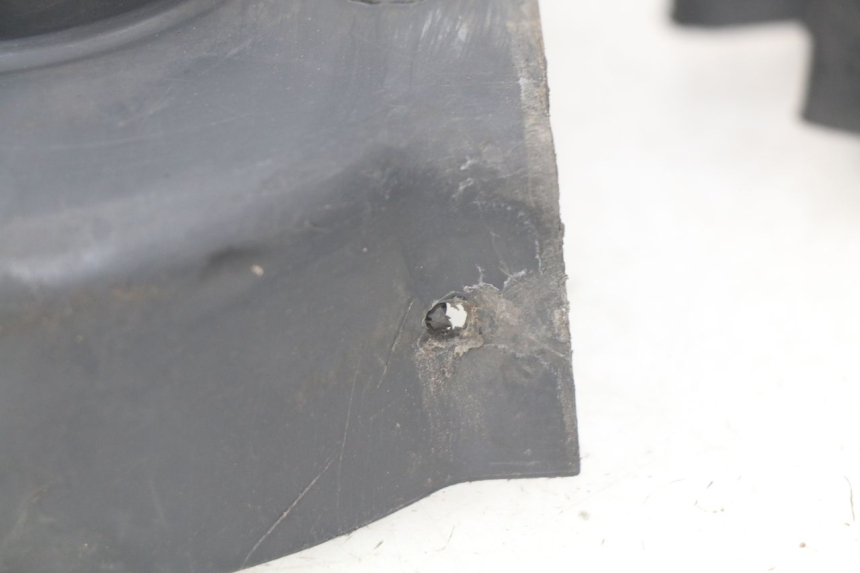 photo de ENGINE COVER PEUGEOT KISBEE 2T 50 (2010 - 2017)