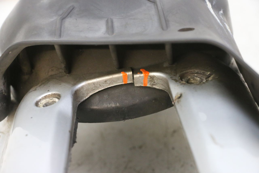 photo de ENGINE COVER PIAGGIO MP3 LT 400 (2007 - 2012)