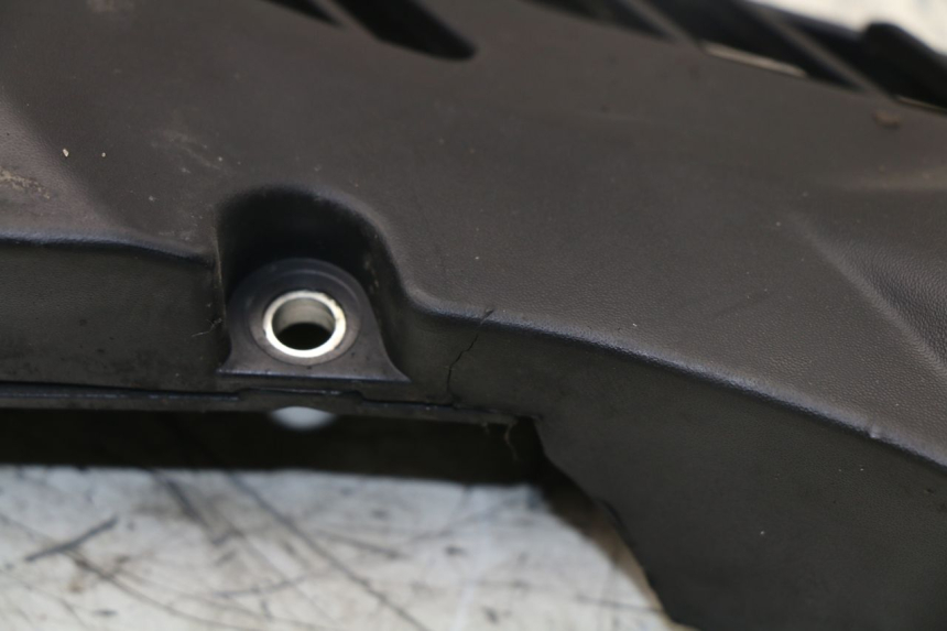 photo de ENGINE COVER HONDA VISION 50 (2011 - 2015)