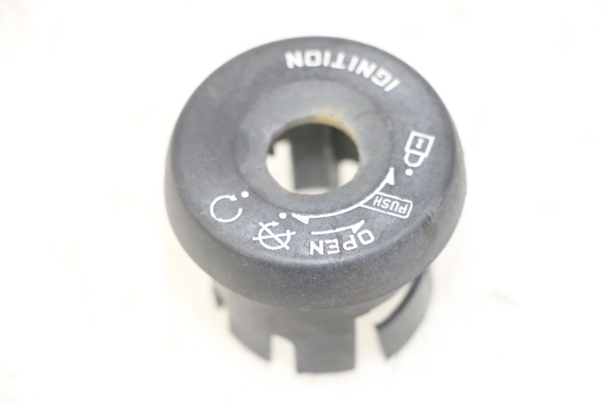 photo de IGNITION SWITCH COVER MBK BOOSTER SPIRIT NAKED 50 (2004 - 2017)