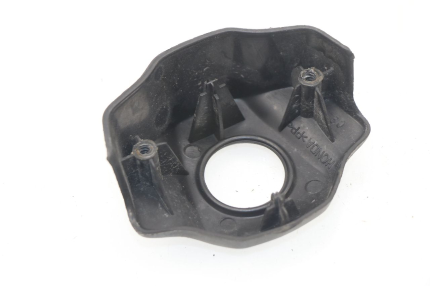 photo de IGNITION SWITCH COVER HONDA CBF 125 (2009 - 2015) - Component detail