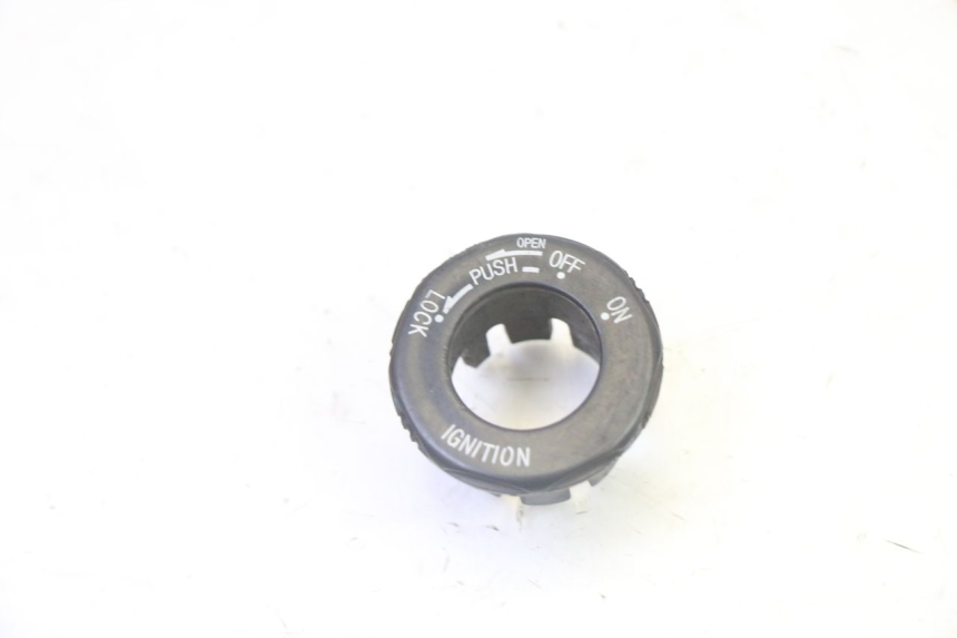 photo de IGNITION SWITCH COVER DAELIM HISTORY 125 (2001 - 2002)