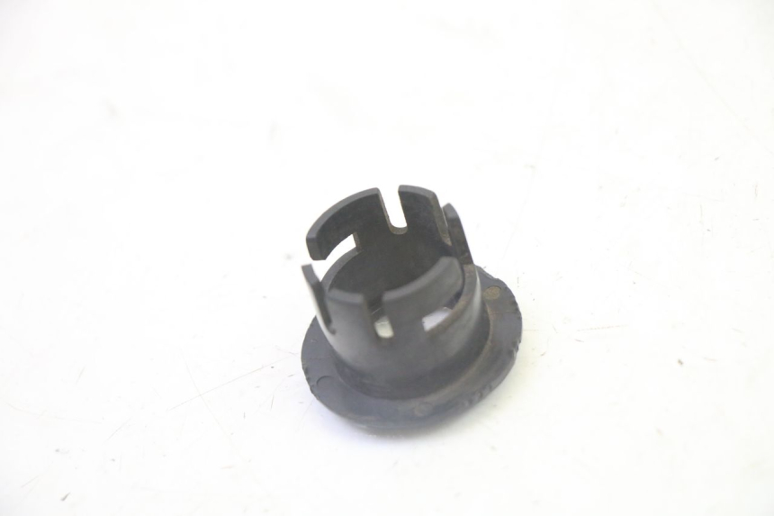 photo de IGNITION SWITCH COVER DAELIM HISTORY 125 (2001 - 2002)