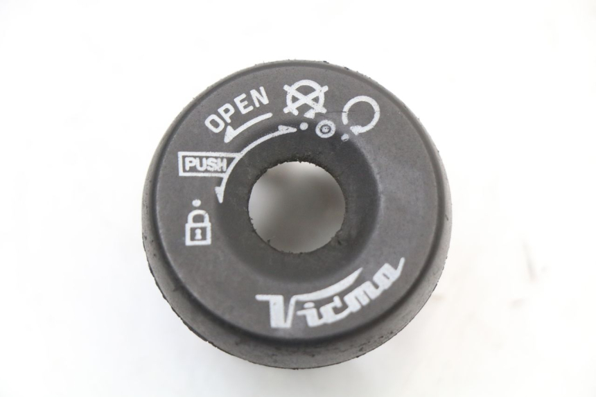 photo de IGNITION SWITCH COVER RENAULT KOURANOS 125 (2001 - 2004)