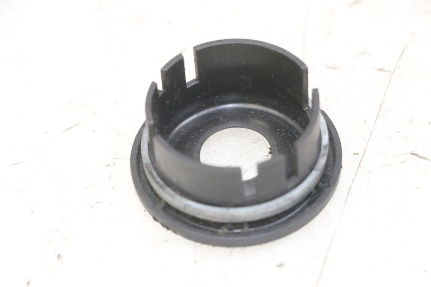 photo de IGNITION SWITCH COVER PIAGGIO MP3 LT 300 (2010 - 2016)