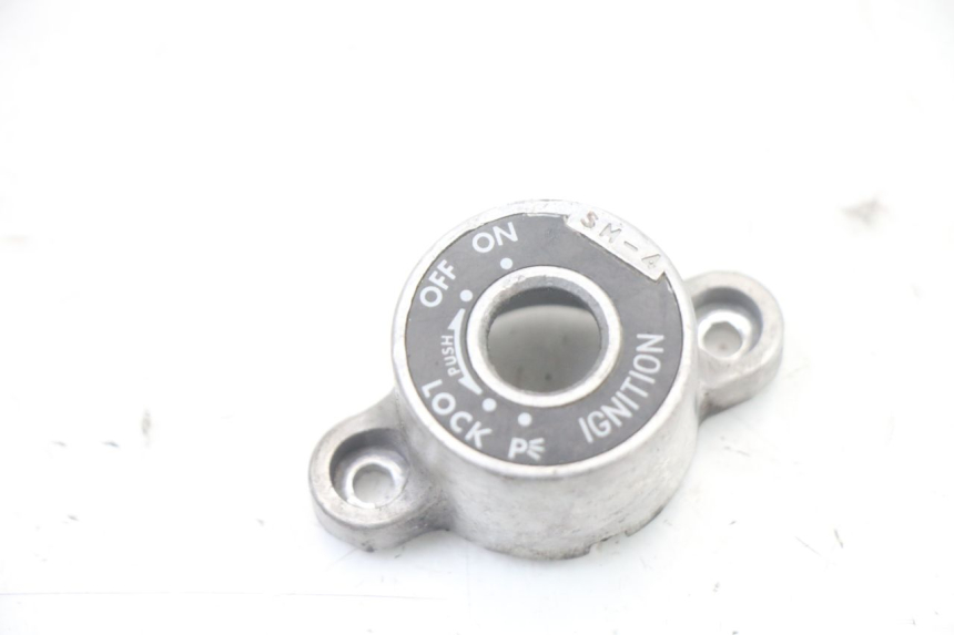 photo de IGNITION SWITCH COVER SUZUKI GSX F GSXF 650 (2007 - 2015)